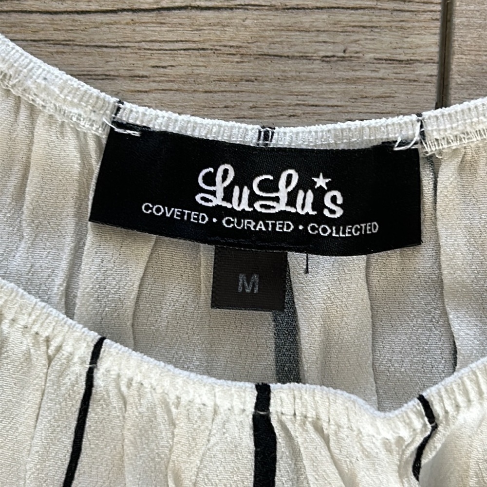 Lulus Curiosity Romper Size Medium - image 5